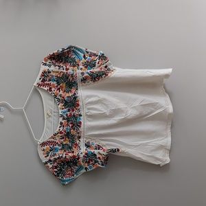 Anthropologie Tiny Tatum embroidered tee, sz L